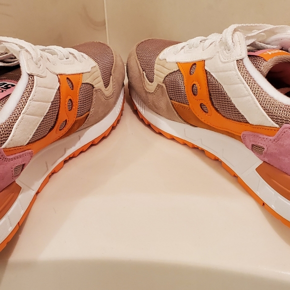 Saucony Shadow 5000 Tan/Orange Men Size 13 New - Picture 2 of 12